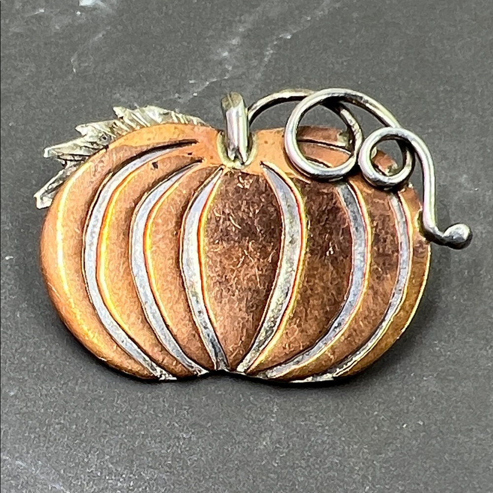 Mid Century Modern GMFW Great Falls Metal Works Pumpkin Pin